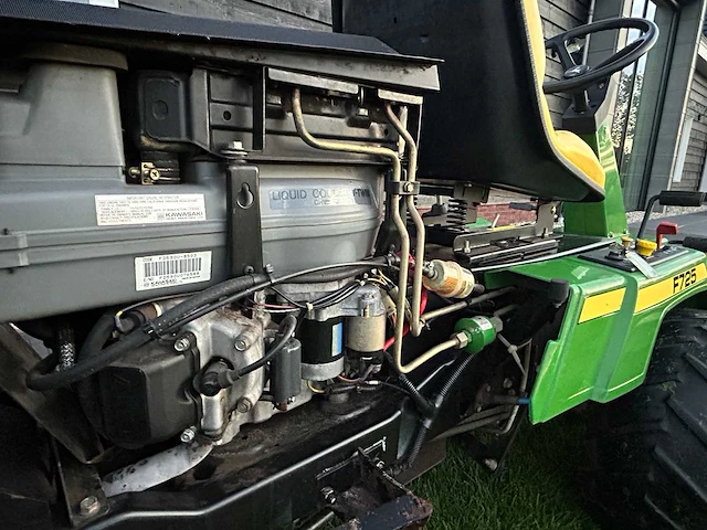 John deere f725 - 1997 - front-mount mower - zitmaaier - afbeelding 8 van  16