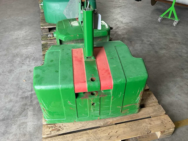 John deere frontgewicht - afbeelding 1 van  3