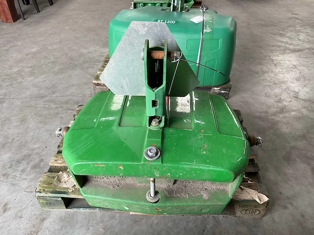 John deere frontgewicht - afbeelding 2 van  3