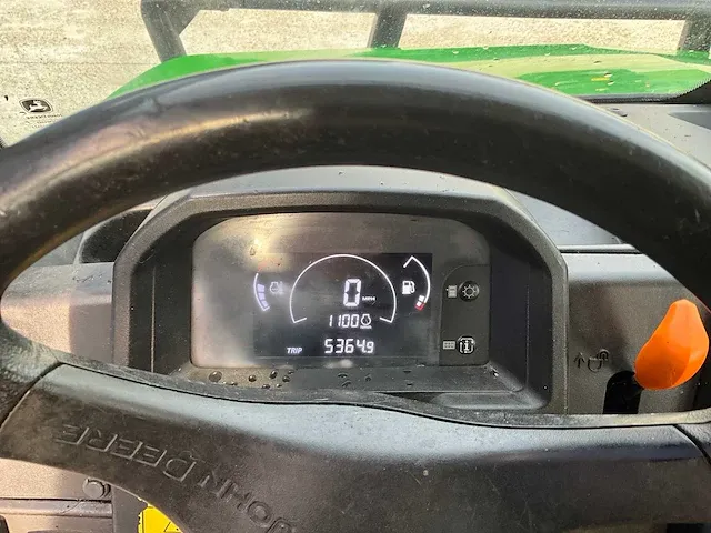 John deere gator xuv865m diesel utv/atv voertuig met laad-/kiepbak - afbeelding 17 van  24