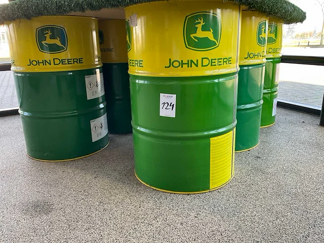 John deere olievat leeg (6x) - afbeelding 1 van  2