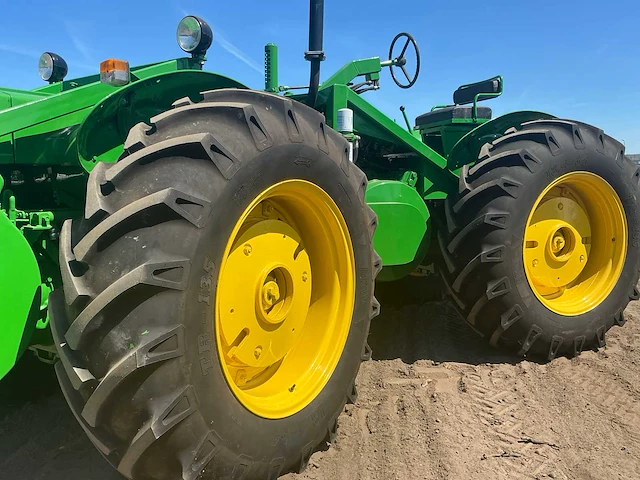 John deere r vierwielaangedreven landbouwtractor farmpro barneveld - afbeelding 39 van  49