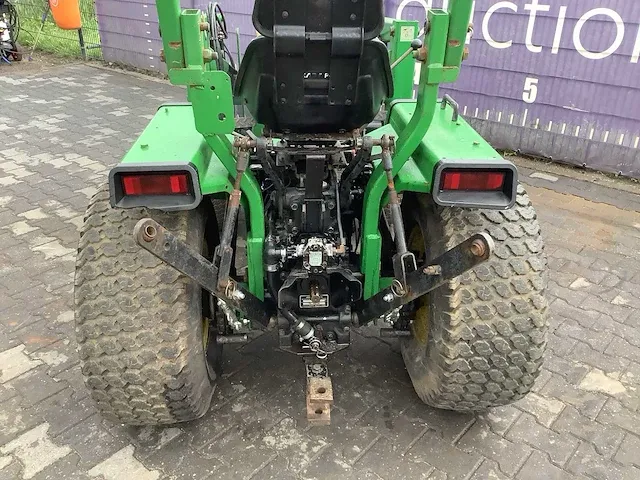 John deere smalspoor- en compacttractor - afbeelding 11 van  15