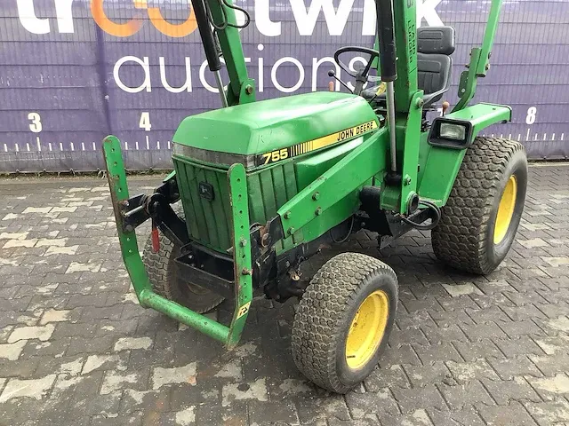 John deere smalspoor- en compacttractor - afbeelding 6 van  15