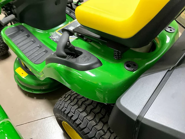 John deere x117r zitmaaier - afbeelding 5 van  10