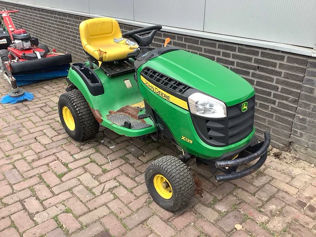 John deere x125 zitmaaier - afbeelding 1 van  4