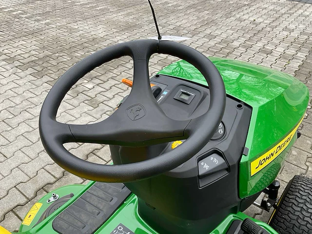 John deere x167 zitmaaier - afbeelding 16 van  17
