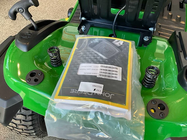 John deere x167 zitmaaier - afbeelding 9 van  17