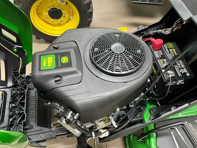 John deere x167r zitmaaier - afbeelding 8 van  12