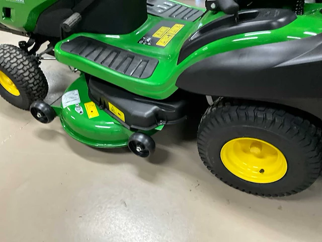 John deere x167r zitmaaier - afbeelding 11 van  12