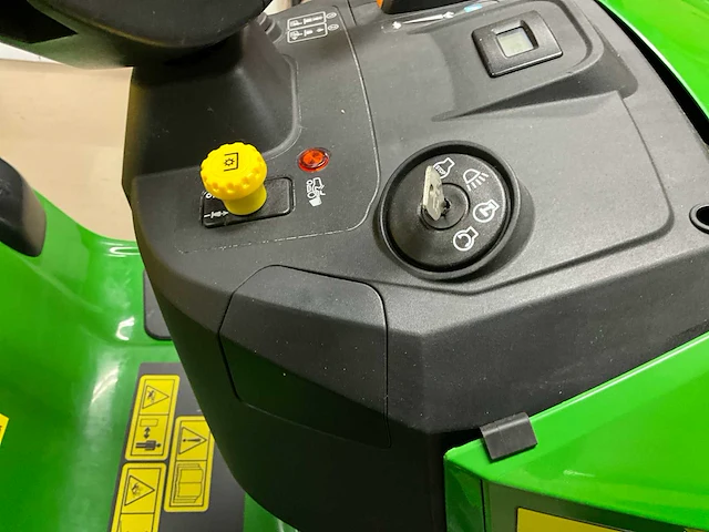 John deere x167r zitmaaier - afbeelding 12 van  12