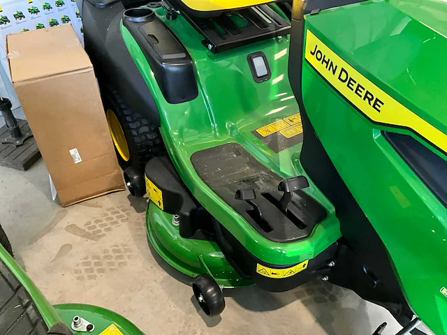 John deere x167r zitmaaier - afbeelding 7 van  12