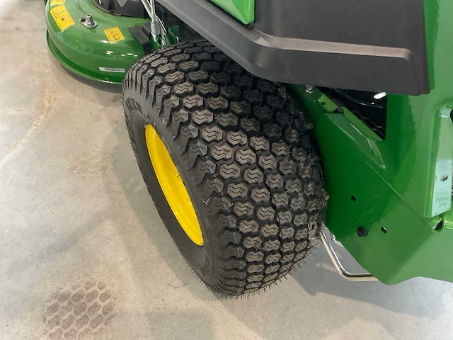 John deere z320r zero turn zitmaaier - afbeelding 6 van  17