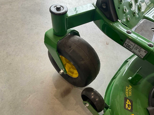John deere z320r zero turn zitmaaier - afbeelding 7 van  17