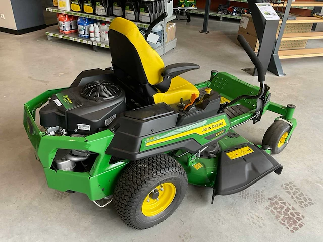 John deere z320r zero turn zitmaaier - afbeelding 11 van  17
