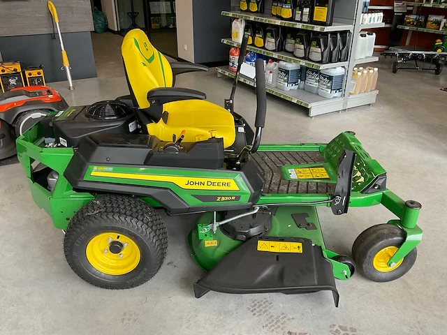 John deere z320r zero turn zitmaaier - afbeelding 13 van  17