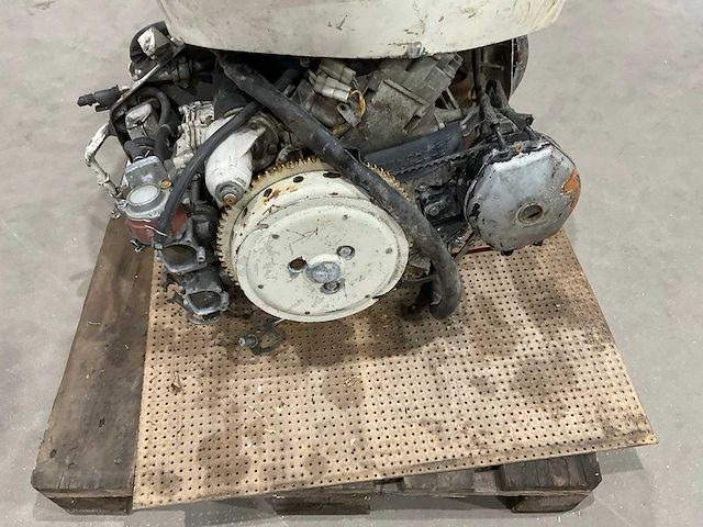 Johnson buitenboordmotor - afbeelding 6 van  9