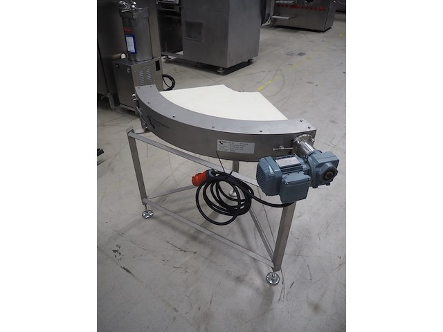 Jonge poerink - afbeelding 4 van  7