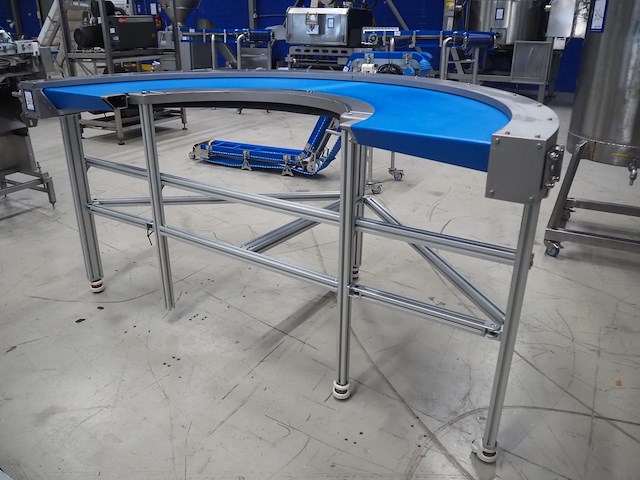 Jonge poerink - afbeelding 2 van  7