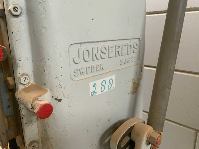 Jonsereds vierkante gaten steekmachine - afbeelding 6 van  6