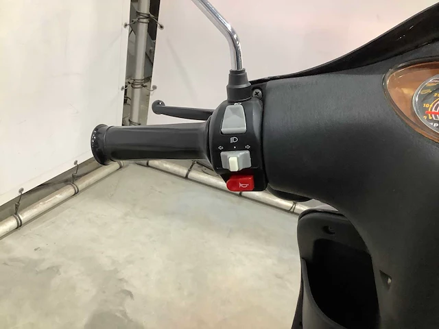 Jonway - mny - e-scooter - afbeelding 5 van  15