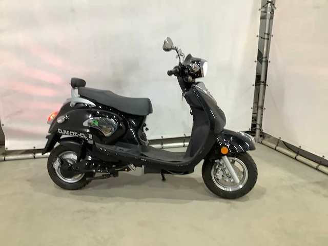 Jonway - mny - e-scooter - afbeelding 8 van  15