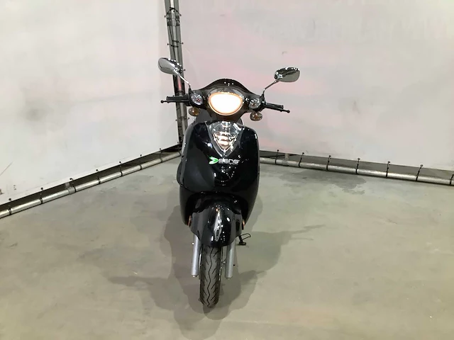Jonway - mny - e-scooter - afbeelding 10 van  15