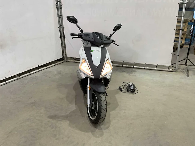 Jonway - msg - e-scooter - afbeelding 5 van  12