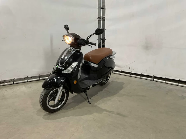 Jonway classic-cl 1 scooter - afbeelding 1 van  18