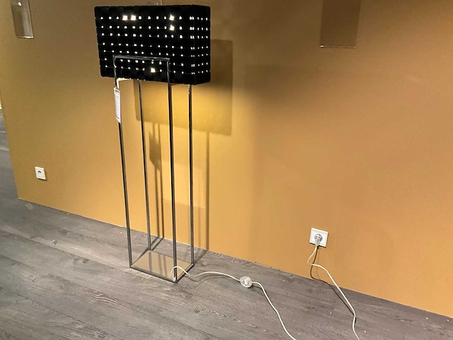 Jori vloerlamp - afbeelding 4 van  9