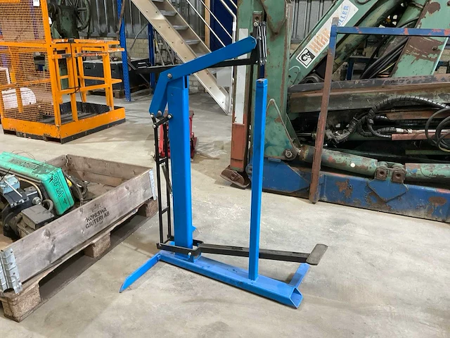 Josef kihlberg b561 nietmachine - afbeelding 1 van  5