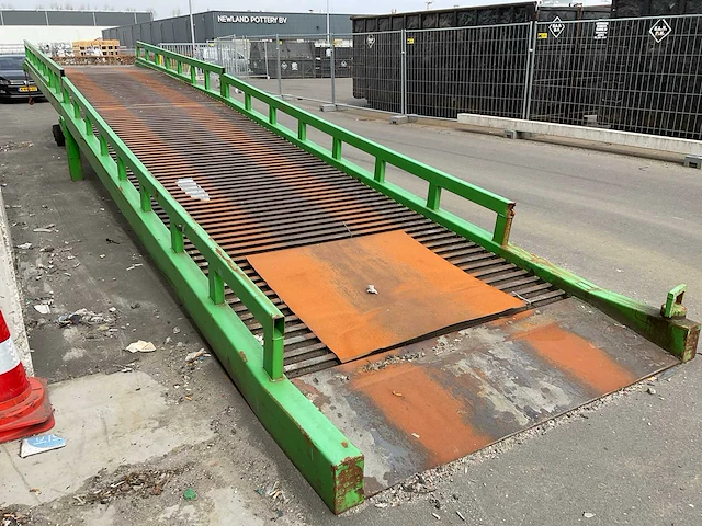 Jost mobiele laadbrug - afbeelding 5 van  5