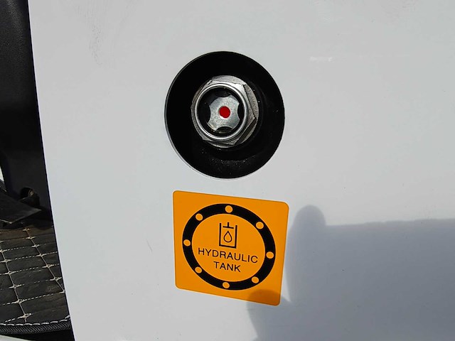 Jpc - 2025 - kv12 - minigraafmachine met aanhangwagen - afbeelding 16 van  43