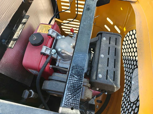 Jpc - 2025 - kv12 - minigraafmachine - afbeelding 9 van  22