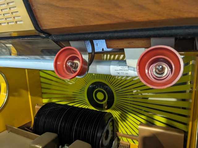 Jukebox bergmann symphonie 80 – 1957 , bergmann, symphonie 80, hout, 1957 - afbeelding 2 van  16