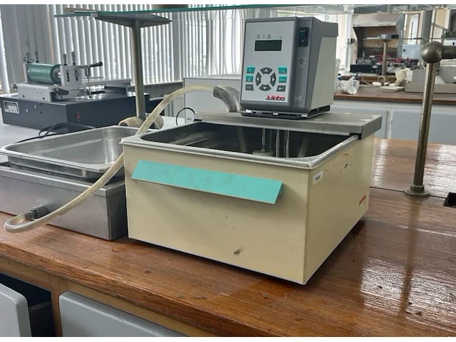 Julabo mb thermostatisch warmwaterbad - afbeelding 2 van  6