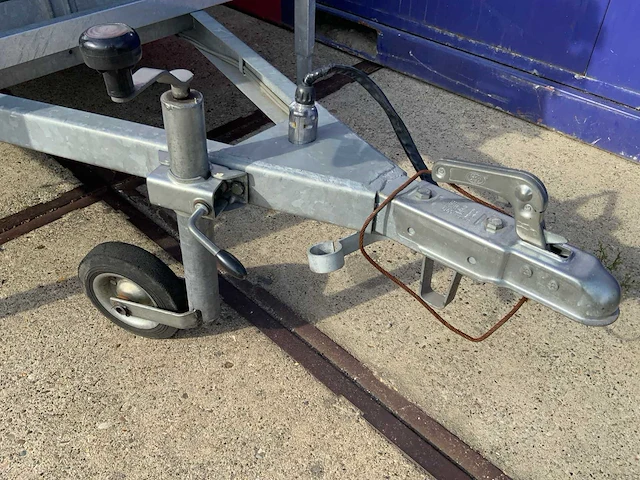 Jumbo stillads steiger met aanhanger - afbeelding 4 van  24