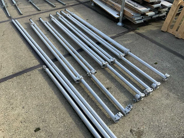 Jumbo stillads steiger met aanhanger - afbeelding 10 van  24