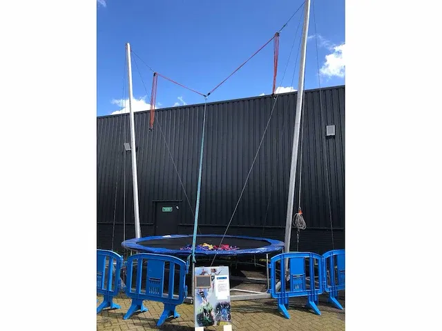 Jumpking bungee trampoline - afbeelding 7 van  13