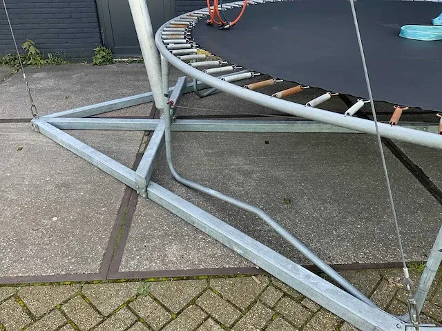 Jumpking bungee trampoline - afbeelding 12 van  13