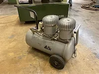 Junair luchtcompressor - afbeelding 2 van  4