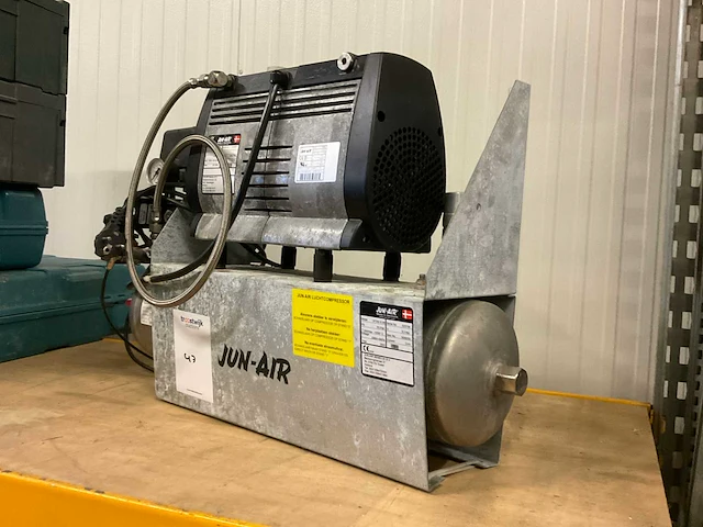 Junair of302-8,5b olievrije compressor - afbeelding 3 van  5