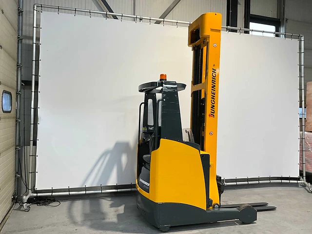Jungheinrich - - etv 214 - reach truck - afbeelding 18 van  21