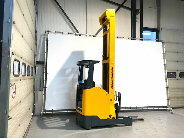 Jungheinrich - - etv 216 - reach truck - afbeelding 14 van  17