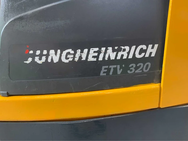 Jungheinrich - - etv 320 - reach truck - afbeelding 14 van  24