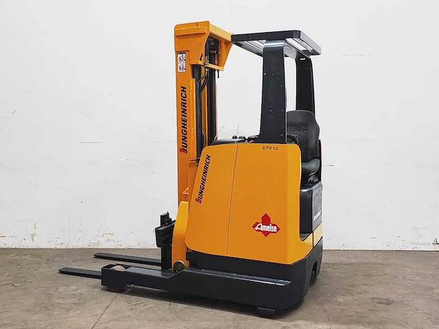 Jungheinrich - 1998 - etv 12 - reach truck - afbeelding 1 van  13
