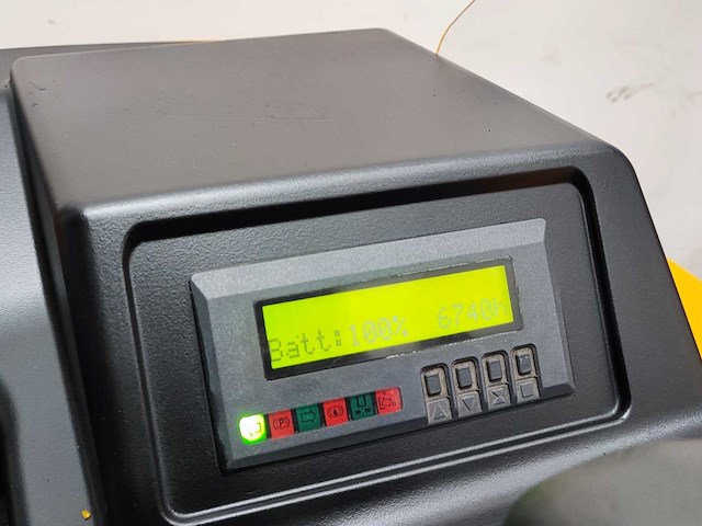 Jungheinrich - 1998 - etv 12 - reach truck - afbeelding 5 van  13