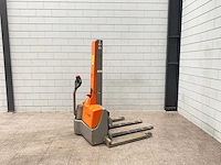 Jungheinrich - 2000 - ebc 10g-117-156e - stapelaar