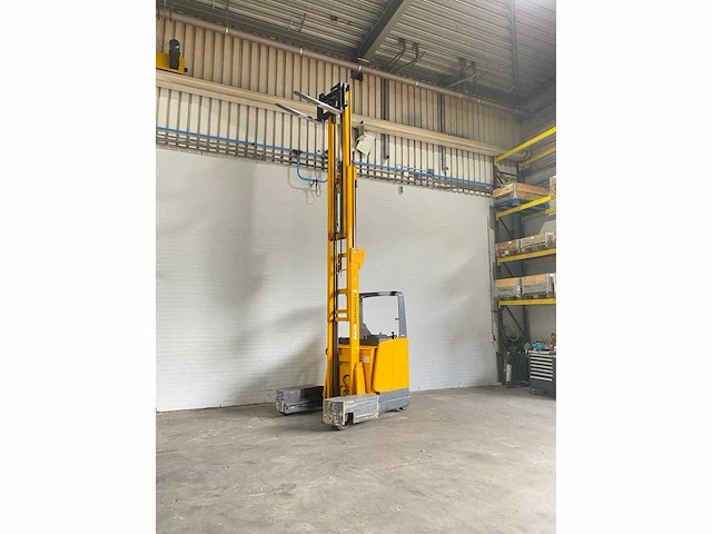Jungheinrich - 2000 - etv q25 - reach truck - afbeelding 9 van  13