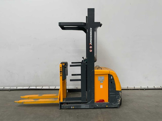 Jungheinrich - 2008 - eks110 - orderpicker met accu van 2024 - afbeelding 13 van  19